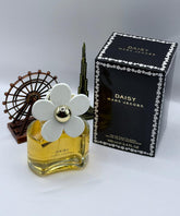 Daisy  Eau de Toilette Spray for Women 3.4 oz / 100ml – New in Box